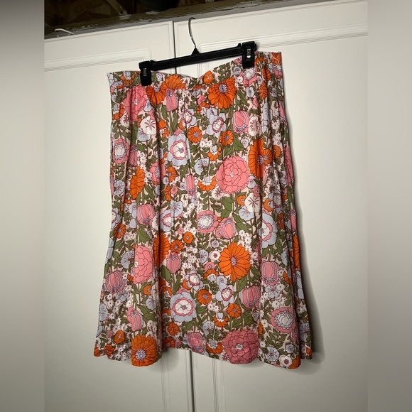 Talbots Climbing Floral Button Front Skirt - Picture 9 of 11
